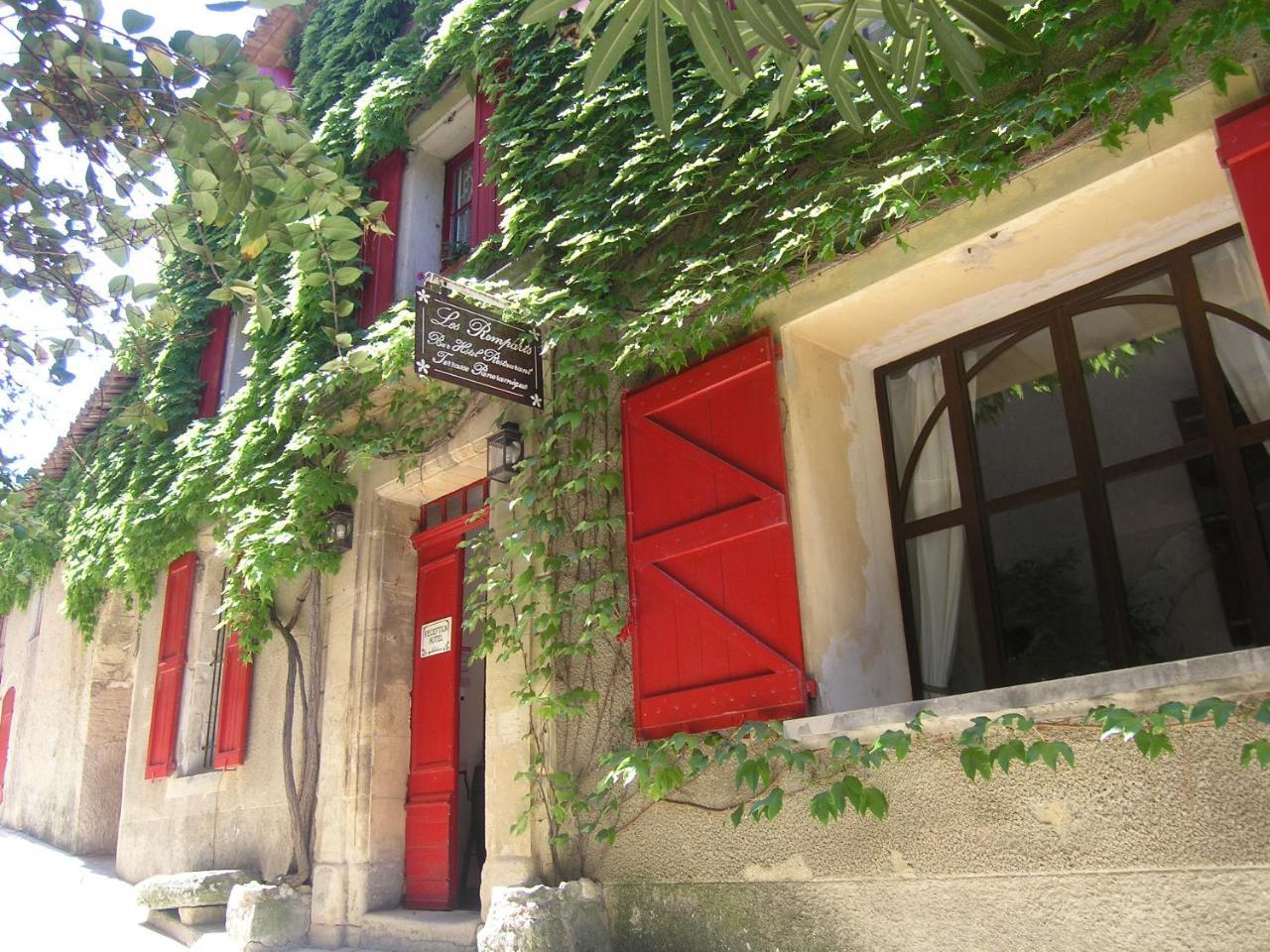 Hotel Les Remparts เวอนาสก์ ภายนอก รูปภาพ